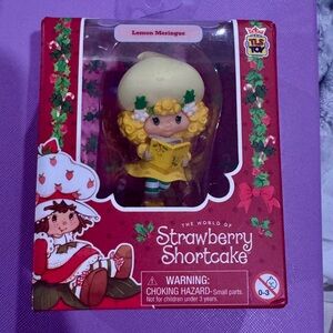 CheeBee Strawberry Shortcake Lemon Meringue figure Holiday Series *NEW*